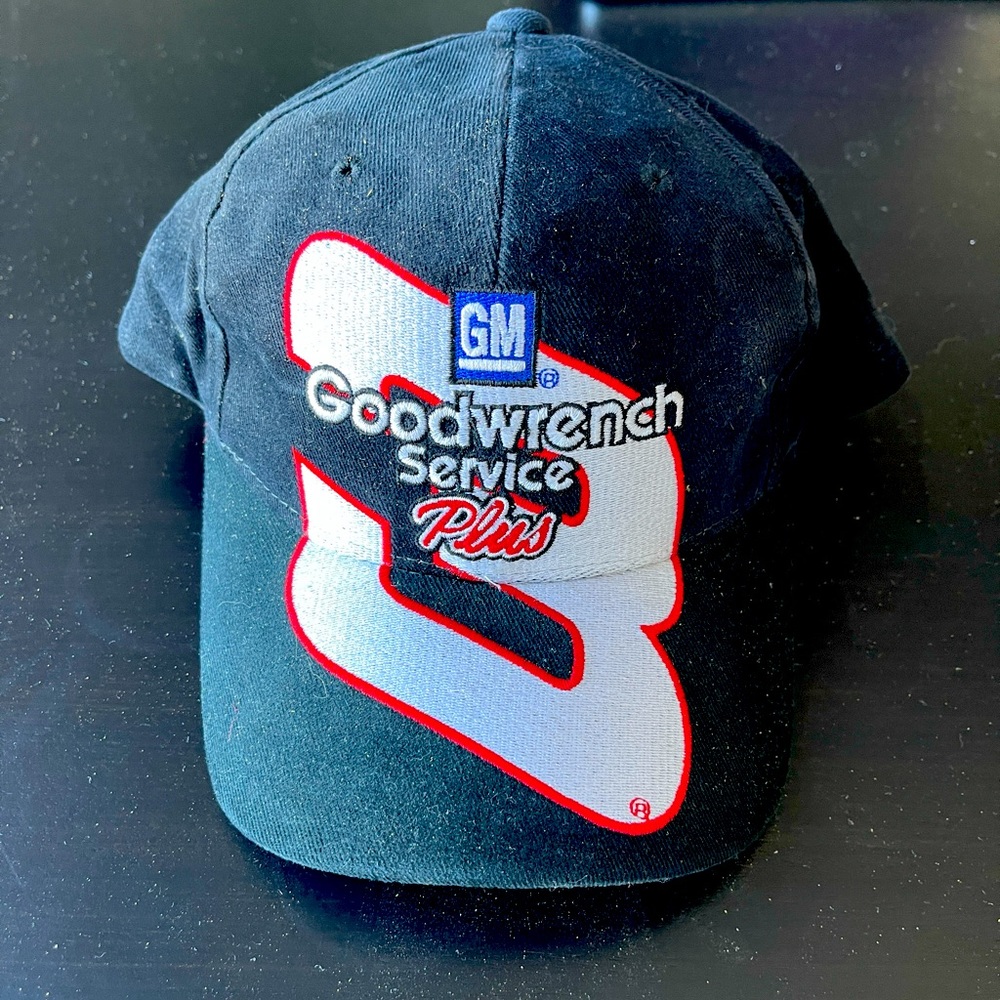 GM hat